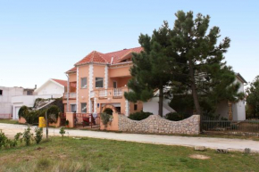 Гостиница Apartments with a parking space Nin, Zadar - 5936  Нин